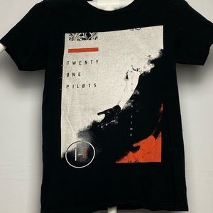 21 piløts concert tee